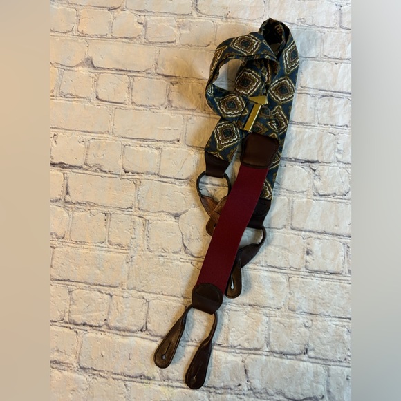 SOLID BRASS HARDWARE MENS PAISLEY PRINT MULTI COLORED BURGUNDY STRAP SUSPENDERS - Picture 6 of 6